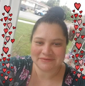 Meet your Posher, Kenia